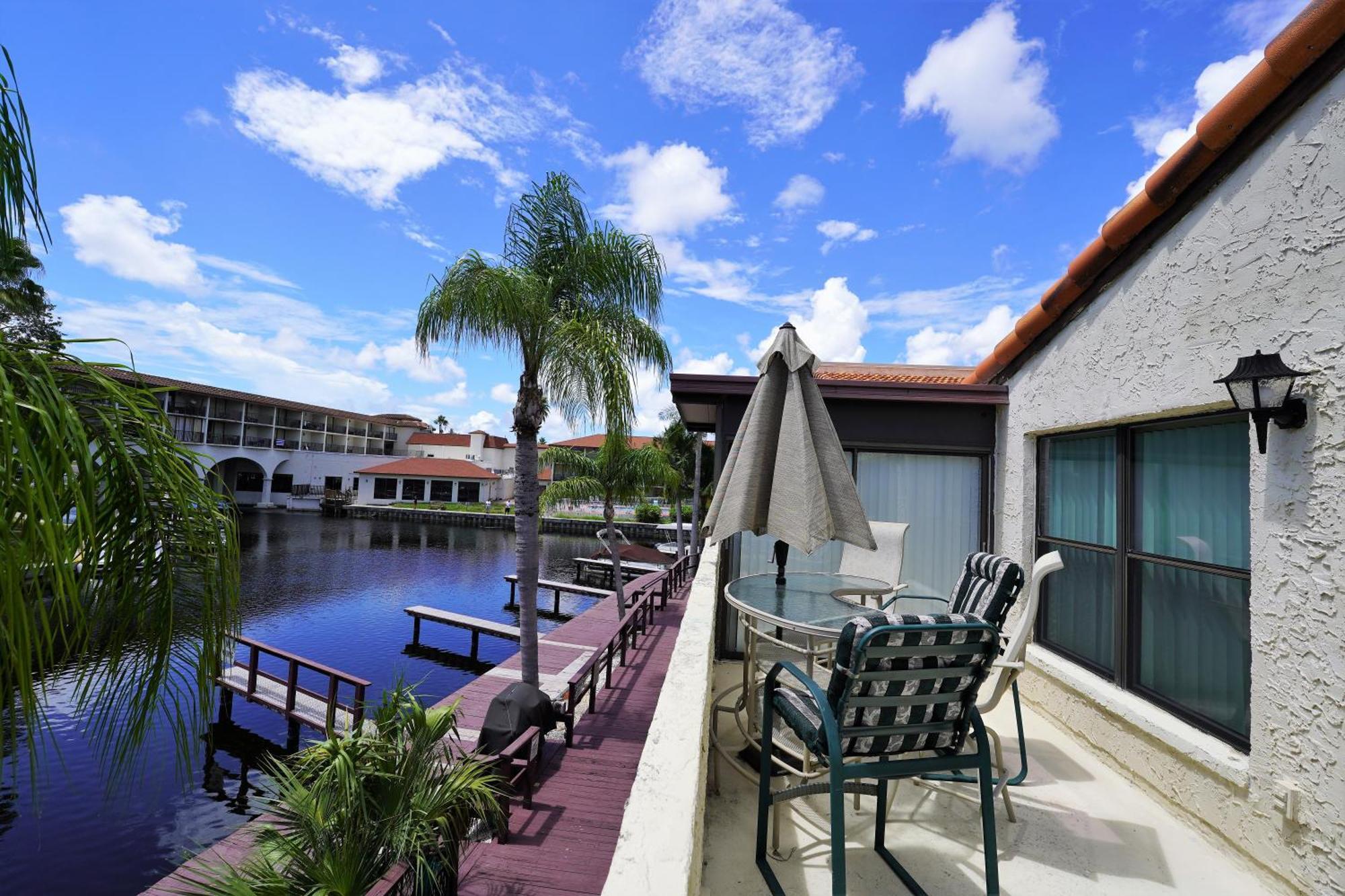Florida Condos On Lake Tarpon Палм-Харбор Экстерьер фото